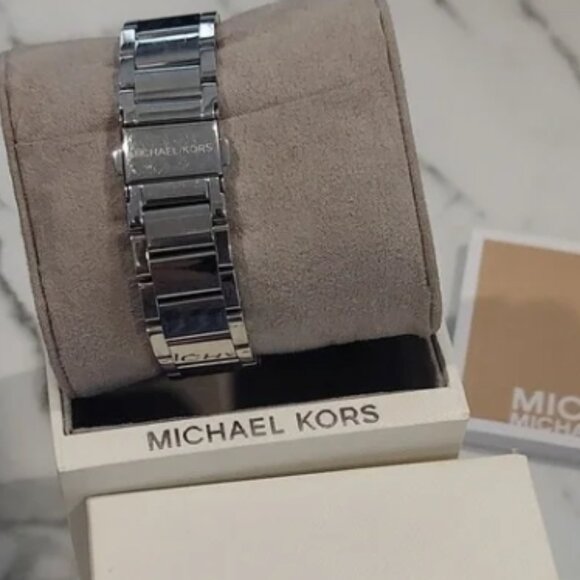 NWT MICHAEL KORS WATCH - Picture 6 of 11